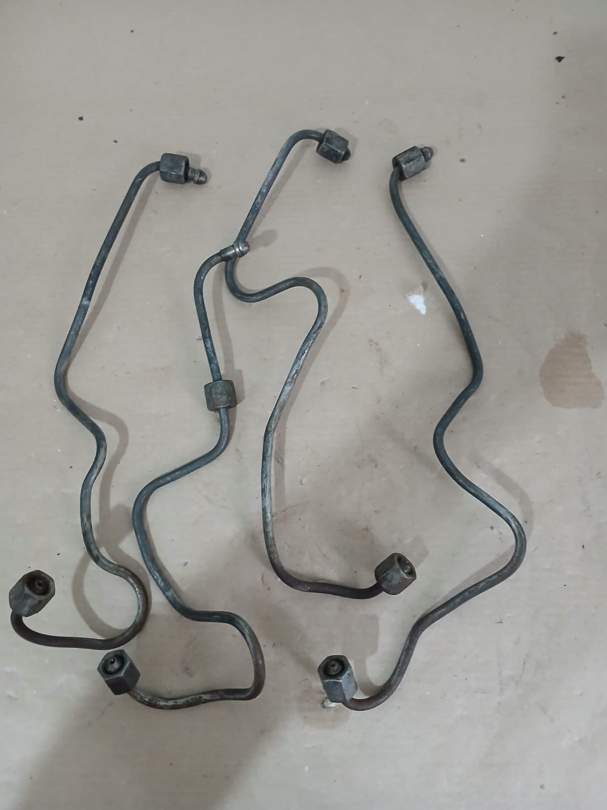Tubos Rígidos do Sistema de Freios Nissan Frontier D21 1994 – Originais Usados - Imagem 2