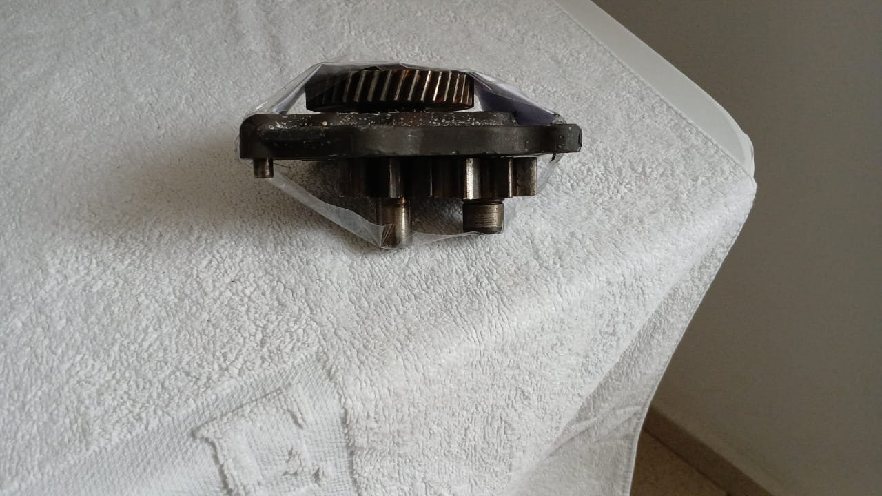 Bomba de Óleo do Motor Nissan Frontier D21 1994 – Original Usada - Imagem 5