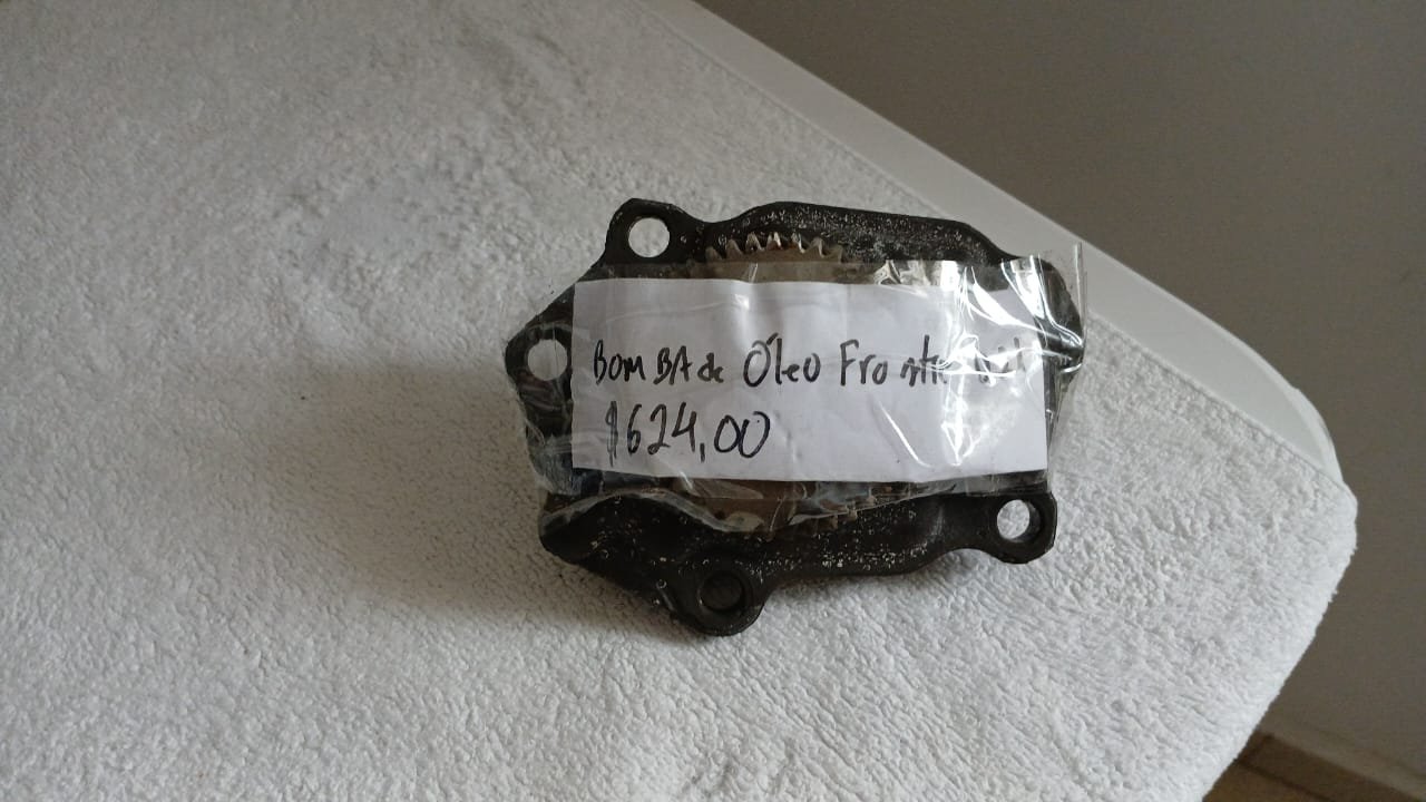 Bomba de Óleo do Motor Nissan Frontier D21 1994 – Original Usada - Imagem 3