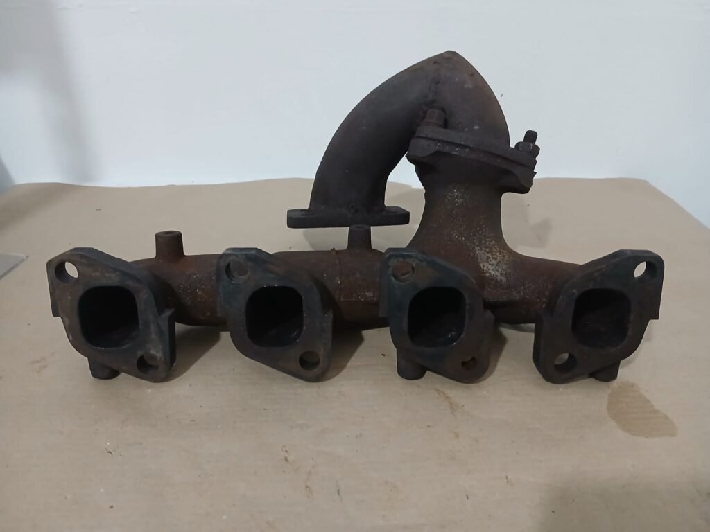 Coletor de Escape do Turbo Nissan Frontier D21 1994 TD27T – Original Usado