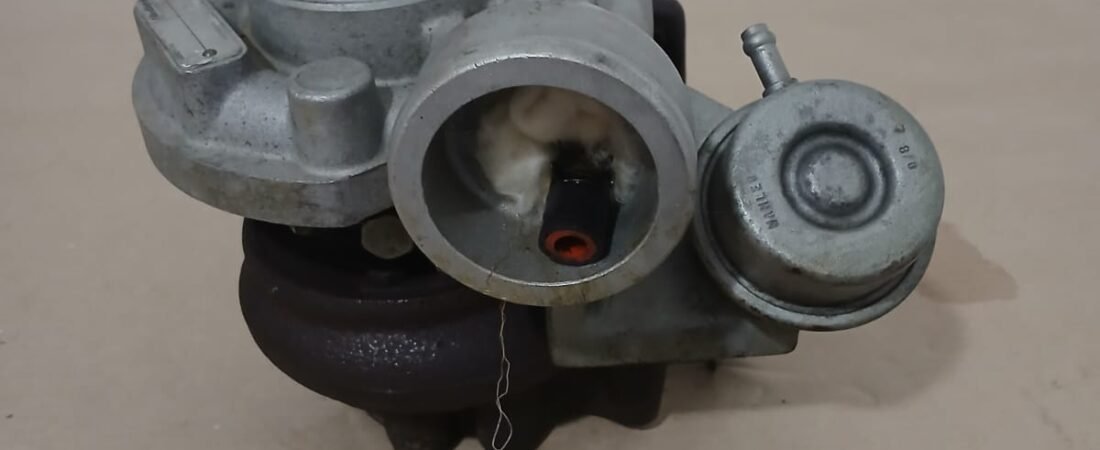 Nissan Frontier D21 1994: guia de peças do motor TD27 e TD27T