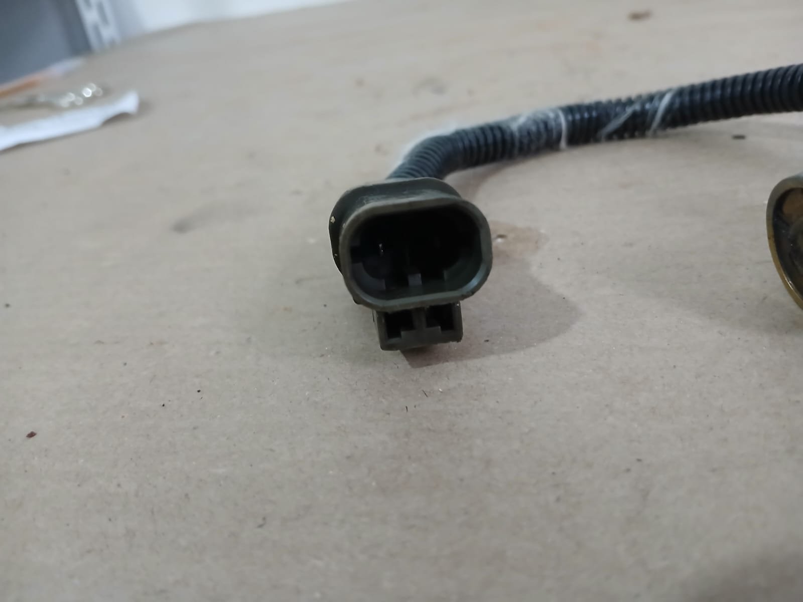 Sensor do Tacômetro Nissan Frontier D21 1994 TD27 TD27T – Original Usado - Imagem 4