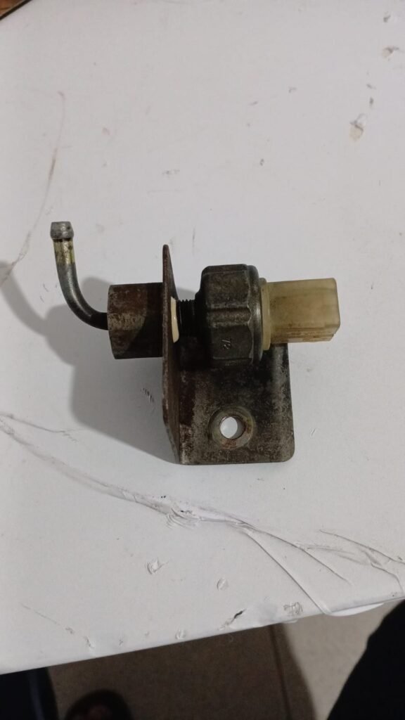Válvula Solenoide de Vácuo Nissan Frontier D21 1994 – Original Usada