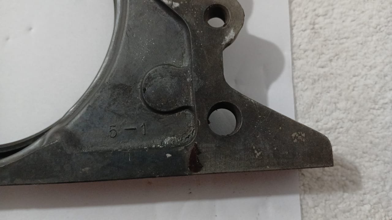 Suporte do Retentor Traseiro do Virabrequim Nissan Frontier D21 1994 – Original Usado - Imagem 7