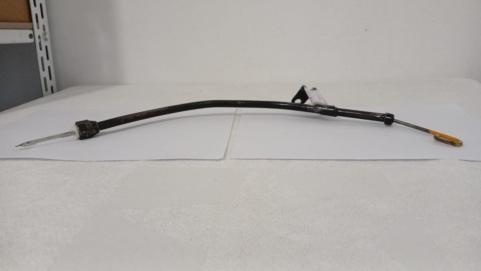 Vareta do Nível de Óleo com Tubo Guia e Suporte Nissan Frontier D21 1994 – Original Usada - Imagem 6