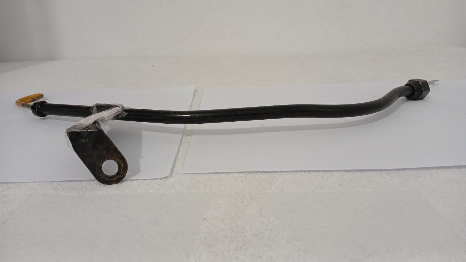 Vareta do Nível de Óleo com Tubo Guia e Suporte Nissan Frontier D21 1994 – Original Usada - Imagem 5
